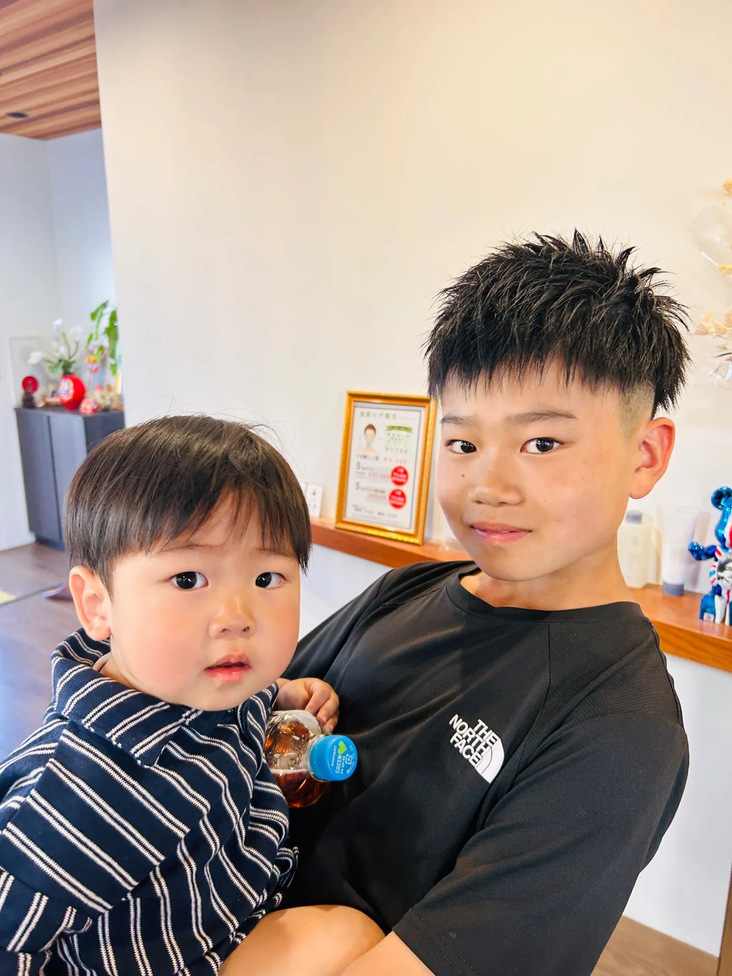 ファミリーでのご来店も大歓迎！ お子様のカットも是非お任せください😊stylist 甲本雅人